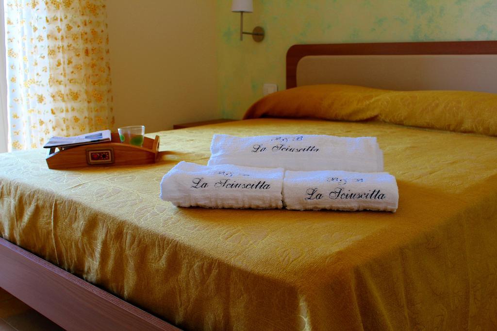 B&B La Sciuscitta モルチャーノ・ディ・レウカ 部屋 写真